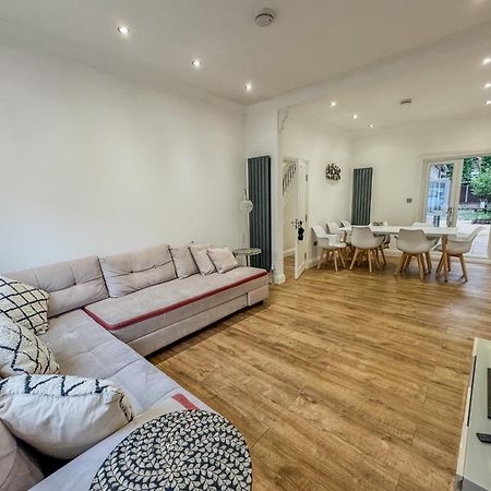 Stratford House Villa Лондон Екстериор снимка