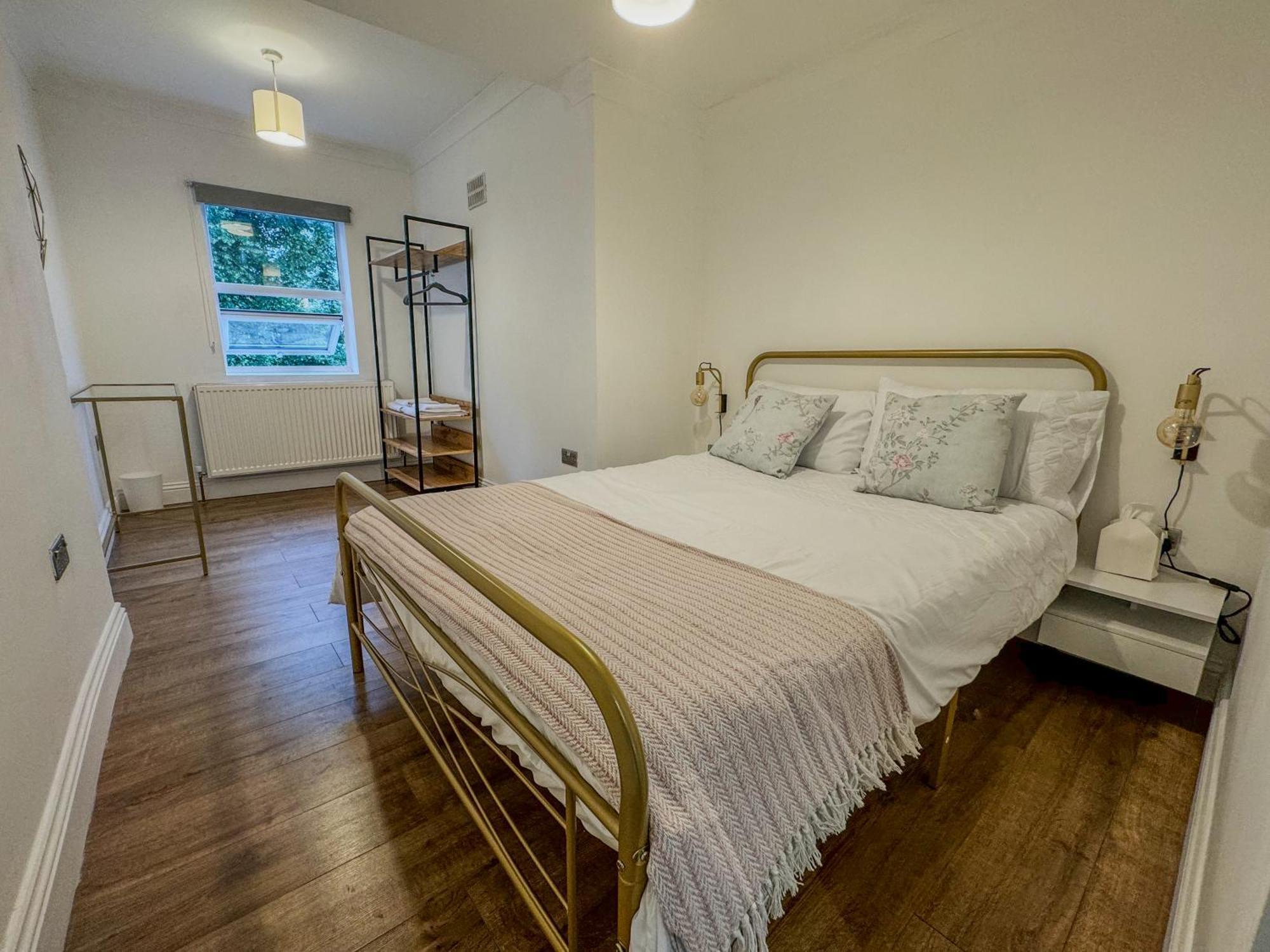 Stratford House Villa Лондон Екстериор снимка