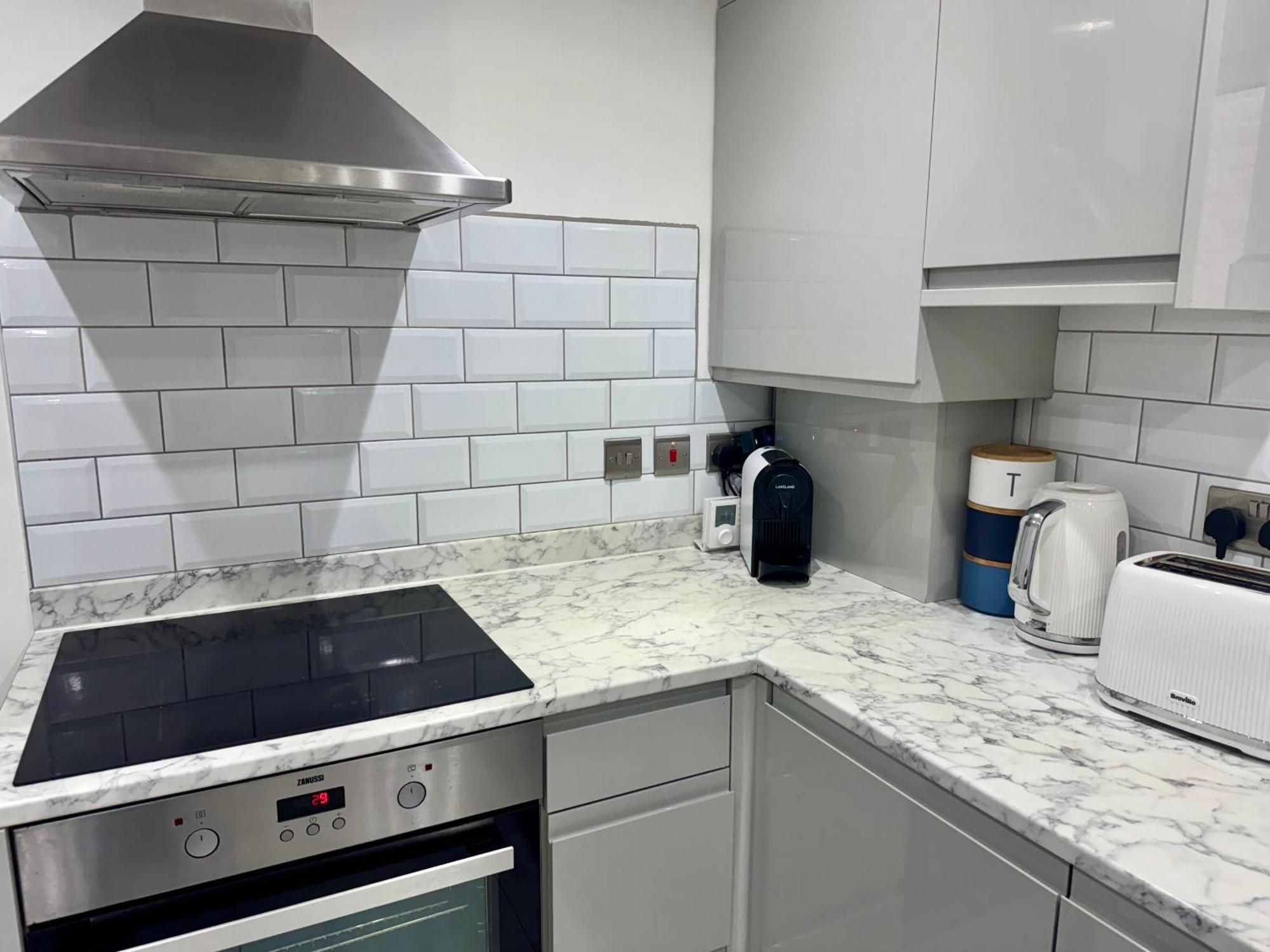 Stratford House Villa Лондон Екстериор снимка